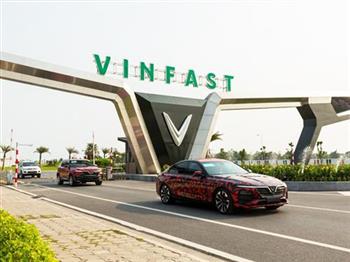 Chuyên gia Hải Kar tiết lộ mức tiêu hao nhiên liệu của VinFast Lux A2.0 và VinFast Lux SA2.0