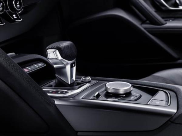 o-to-Audi-R8-V10-RWS-6