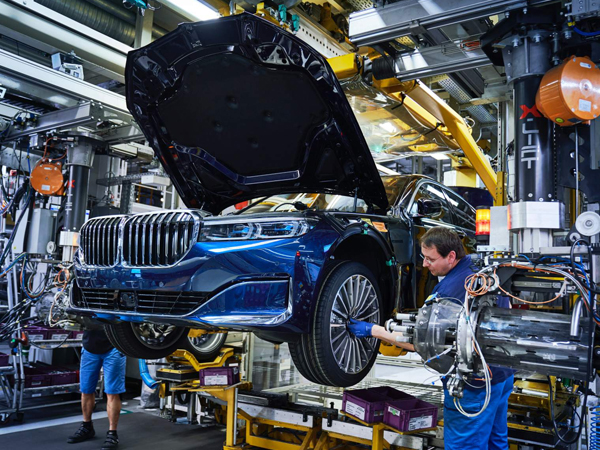 Mẫu xe BMW 7 Series 2020 đã chính thức bắt đầu được sản xuất 1