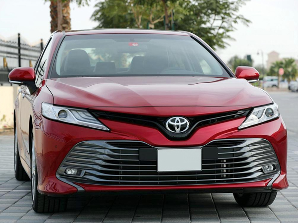 Toyota Camry 2019 sắp ra mắt Việt Nam: Xe Toyota nâng cấp trang bị bớt cắt option 1